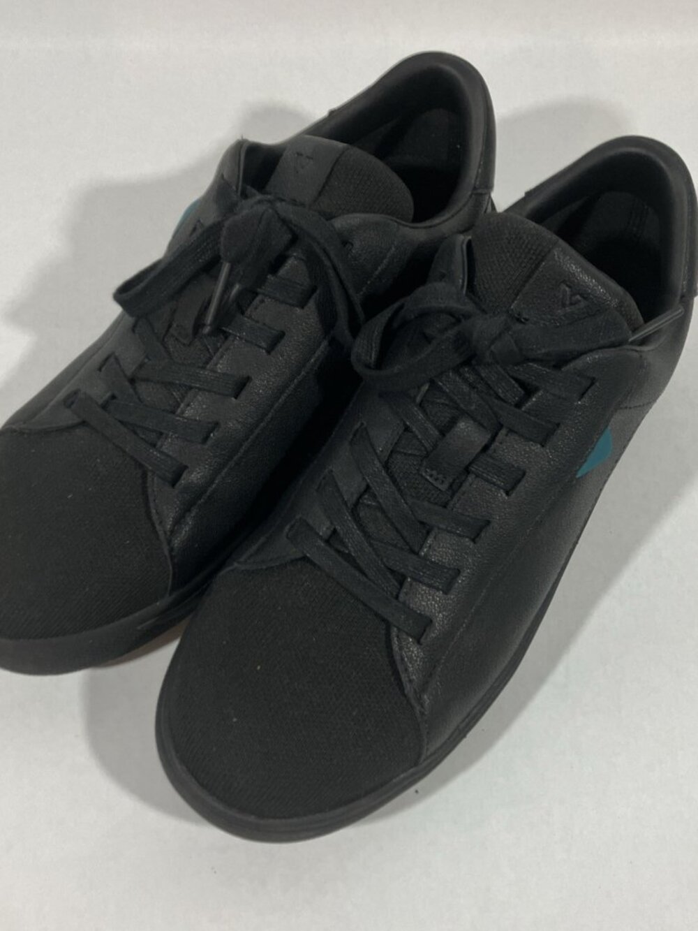 Vessi Soho Sneaker 2 Womens Size 7 Waterproof Shoes Casual Asphalt Black